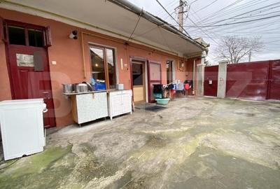 Oportunitate ! Casa de 55 mp utili ,teren  194 mp , zona P-ta Abator ! - 4