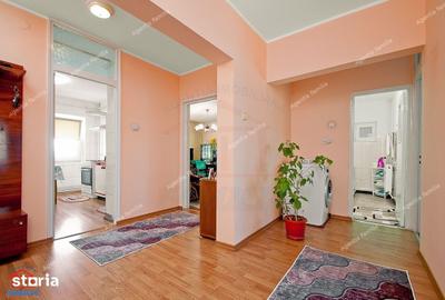 Apartament cu 4 camere decomandat în Micro 17 - 5