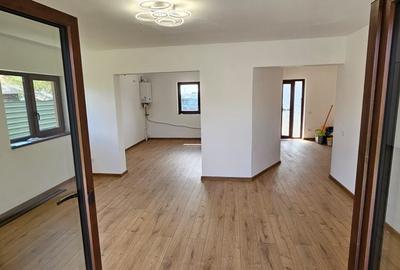 Casă cu 4 camere în Central - 5