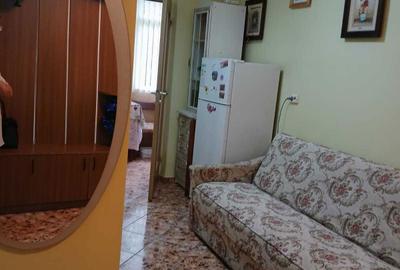 Apartament cu 3 camere decomandat în Tătărași - 2