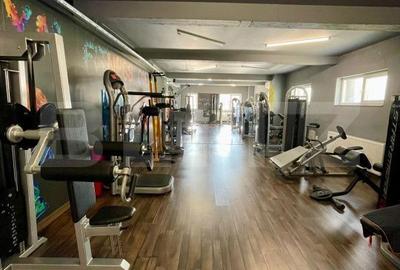 Spațiu comercial, de 357 mp, în Central - 6