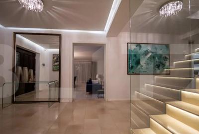 Casă cu 5 camere cu Teren 1577 Mp în Arcuș - 9