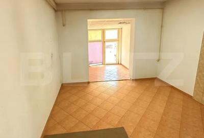 Spațiu comercial, de 68 mp, în Cetate - 5