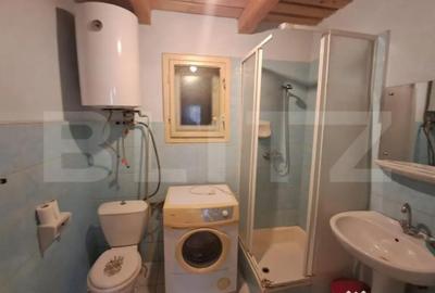 Casă cu 4 camere cu Teren 240 Mp în Central - 1