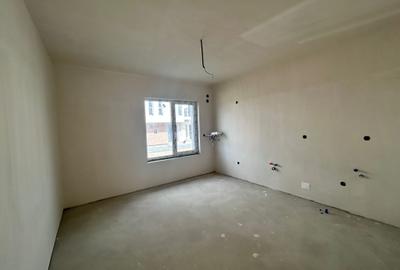 Duplex cu 4 camere cu Canalizare în Florești - 3