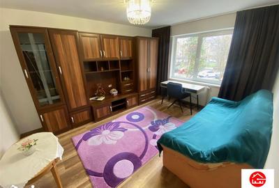 Apartament cu 2 camere decomandat în Tudor