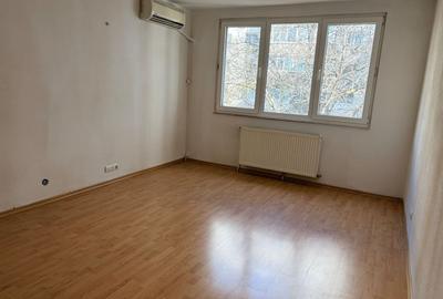 Apartament cu 3 camere decomandat în Militari - 7