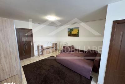 Garsonieră decomandată în Dacia - 8