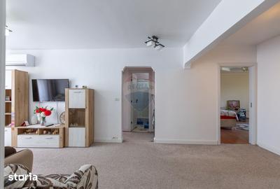 Apartament cu 4 camere în Mioriței - 2