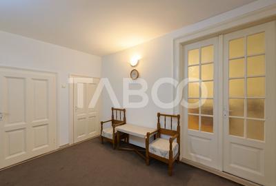 Apartament spatios de vanzare cu 3 camere la etajul 1 in Orasul de Jos - 12