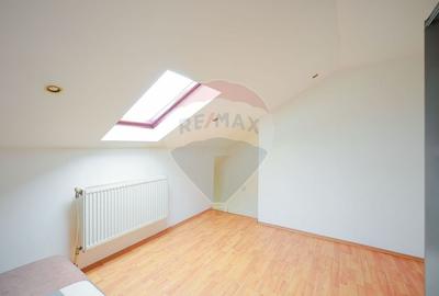 Garsonieră decomandată în Nufărul - 14