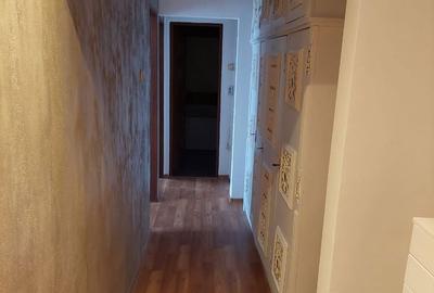 Apartament cu 3 camere decomandat în Cetate - 9