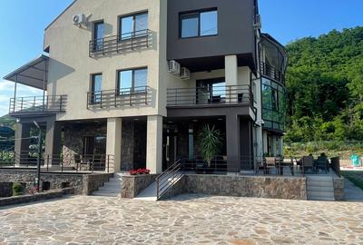 Vila premium cu piscina, zona Spa si facilitati hoteliere integrate, Cod 160400 - 1