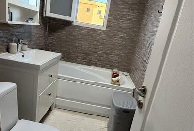 Apartament cu 3 camere decomandat în Central - 5