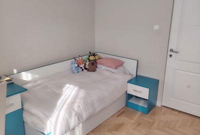 Apartament cu 4 camere decomandat în Central - 13