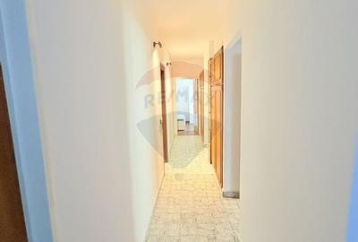 De închiriat apartament 4 camere, recompartimentat în 3, Iancului - 9