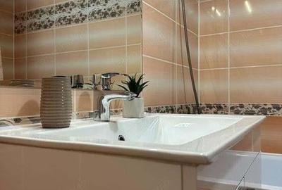 Garsonieră decomandată în Vitan