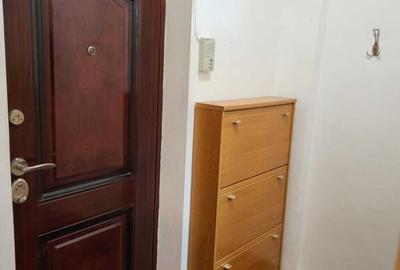 Garsonieră semidecomandată în Răcădău