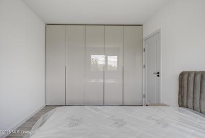 Duplex cu 4 camere cu Canalizare în Niculești - 15