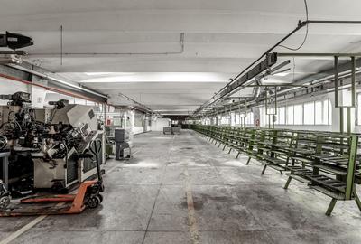 Spațiu industrial, de 4,049 mp, în Confecții - 11