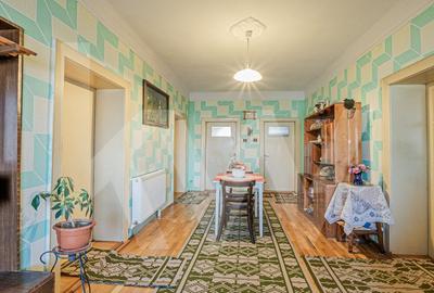 Casa Versatila in Cisnadie – Ideala pentru Familie, Birou sau Cabinete! - 13