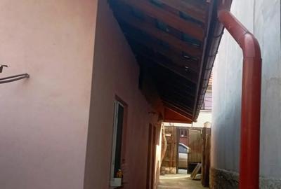 Casă cu 2 camere în Central - 4