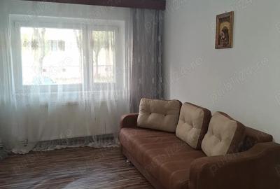 Vand apartament 3 camere decomandat,parter - 3