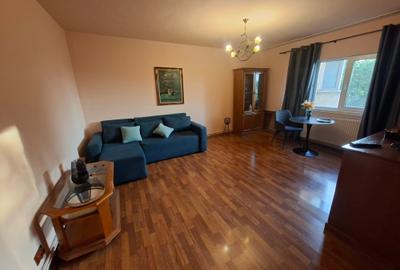 Apartament cu 3 camere decomandat în Steaua - 3