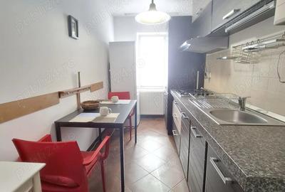 Dau in chirie pe termen lung, ap.1 camera la parter (bloc cu 3 etaje), langa Platinia - 2