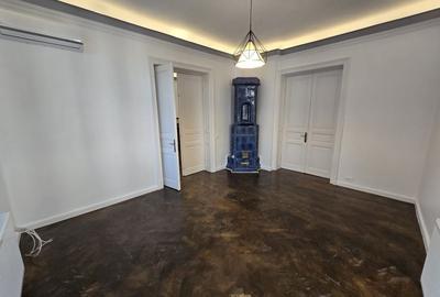 SPATIU AFACERE I VILA RENOVATA I PIATA ROMANA - 3