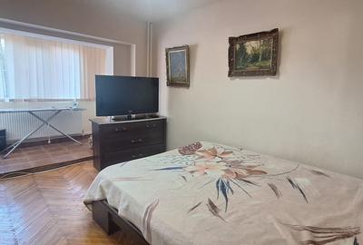 GARA 3 CAMERE DECOMANDATE 2 BAI 2 BALCOANE ET 2 IMBUNATATIT MOBILAT GAZE 600 EUR - 12