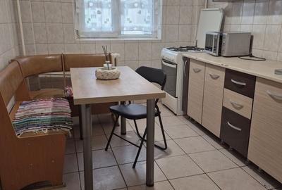 Titan, Salajan, usor negociabil - 1