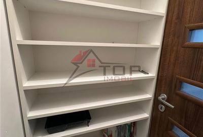 Apartament cu 3 camere decomandat în Podu Roș - 4