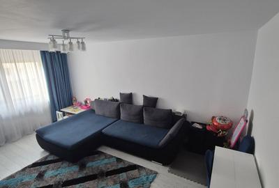 Apartament cu 2 camere decomandat în Far - 1