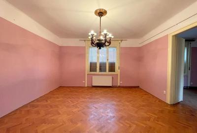 De vanzare, imobil, suprafata generoasa, situat central - Timisoara De vanzare, imobil, suprafata generoasa, situat central - Timisoara - 3