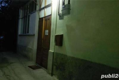 Casă cu 5 camere cu Teren 1000 Mp în Făgăraș - 1