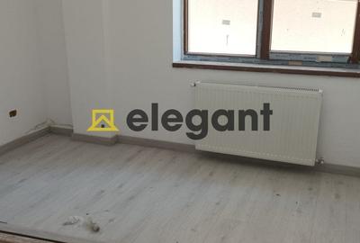 Apartament cu 3 camere semidecomandat, mobilat în Central