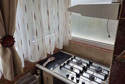 Apartament cu 2 camere decomandat în Florilor - 1
