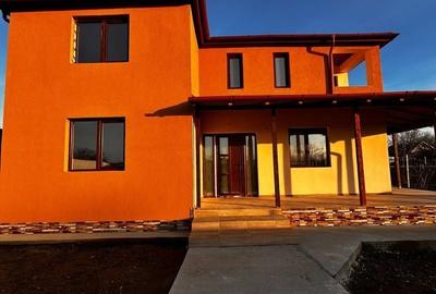 Casă cu 4 camere cu Teren 440 Mp în Chiscani - 5