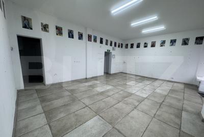 Spațiu comercial, de 69 mp, în Central - 6