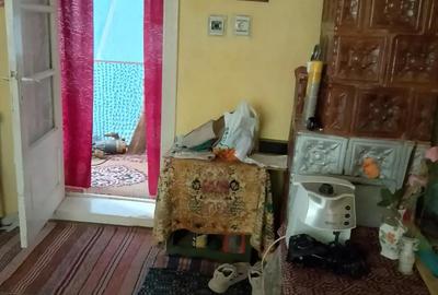 Casă cu 3 camere cu Teren 1400 Mp în Tudor Vladimirescu