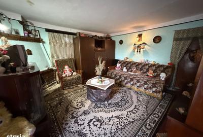 Casă cu 4 camere în Secăria - 2