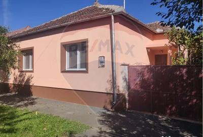 Casă cu 4 camere cu Teren 572 Mp în Micălaca - 5