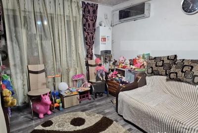 Apartament cu 2 camere semidecomandat în Micro 12 - 6