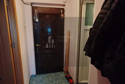 Apartament cu 2 camere decomandat, mobilat în Apărătorii Patriei - 7