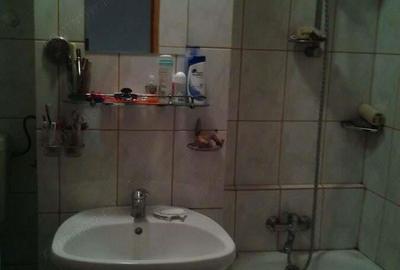 Inchiriere garsoniera Titan - 2