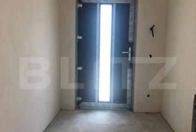 Casă cu 3 camere cu Garaj în Cristian - 1