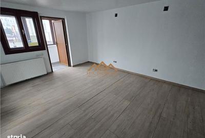 Spațiu comercial, de 1,500 mp, în Șcheia - 9