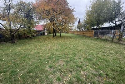 Teren intravilan împrejmuit 2331 mp la strada, toate utilitățile! - 12