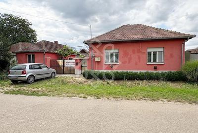 Casa de vanzare la 22 km de Oradea, Santaul Mare, Bihor - 1